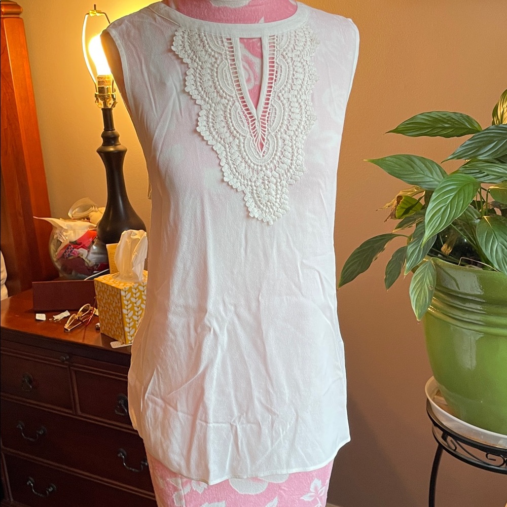 Elegant White Lace Trim Blouse